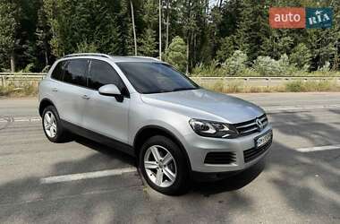 Позашляховик / Кросовер Volkswagen Touareg 2011 в Житомирі