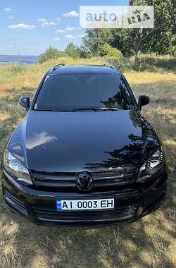 Внедорожник / Кроссовер Volkswagen Touareg 2013 в Обухове