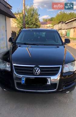 Внедорожник / Кроссовер Volkswagen Touareg 2007 в 
