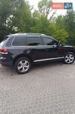 Внедорожник / Кроссовер Volkswagen Touareg 2006 в Каменском