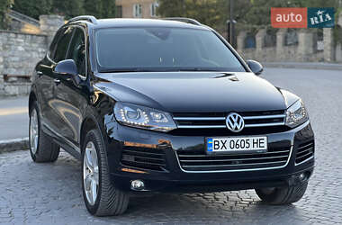 Внедорожник / Кроссовер Volkswagen Touareg 2012 в Каменец-Подольском