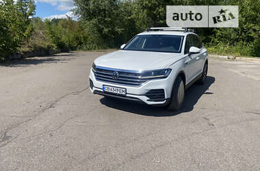 Внедорожник / Кроссовер Volkswagen Touareg 2020 в Чернигове