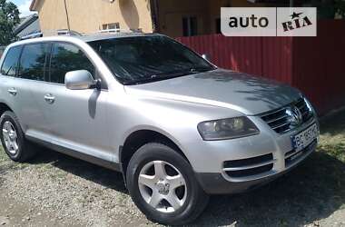 Внедорожник / Кроссовер Volkswagen Touareg 2005 в Черновцах