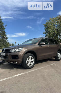 Позашляховик / Кросовер Volkswagen Touareg 2010 в Бердичеві