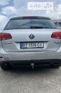 Позашляховик / Кросовер Volkswagen Touareg 2012 в Луцьку