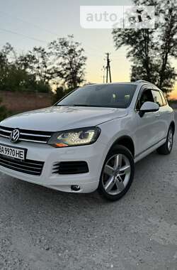 Позашляховик / Кросовер Volkswagen Touareg 2012 в Знам'янці