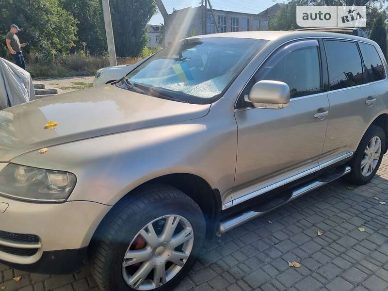 Позашляховик / Кросовер Volkswagen Touareg 2006 в Коломиї