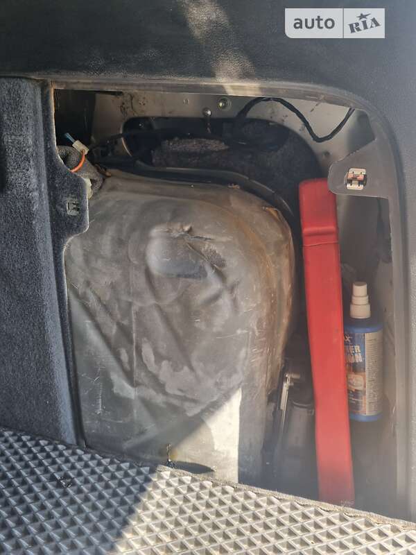 Позашляховик / Кросовер Volkswagen Touareg 2006 в Коломиї