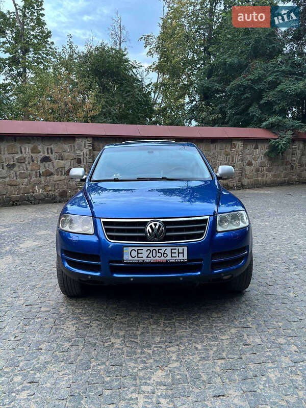 Внедорожник / Кроссовер Volkswagen Touareg 2005 в 
