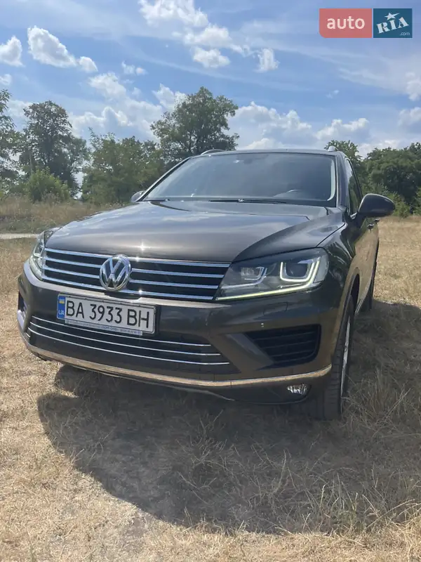 Volkswagen Touareg