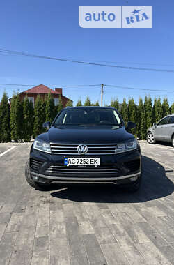 Позашляховик / Кросовер Volkswagen Touareg 2018 в Луцьку