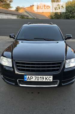 Позашляховик / Кросовер Volkswagen Touareg 2002 в Запоріжжі