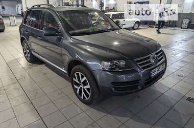 Позашляховик / Кросовер Volkswagen Touareg 2005 в Одесі