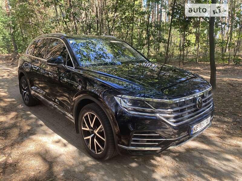 Внедорожник / Кроссовер Volkswagen Touareg 2020 в Ахтырке