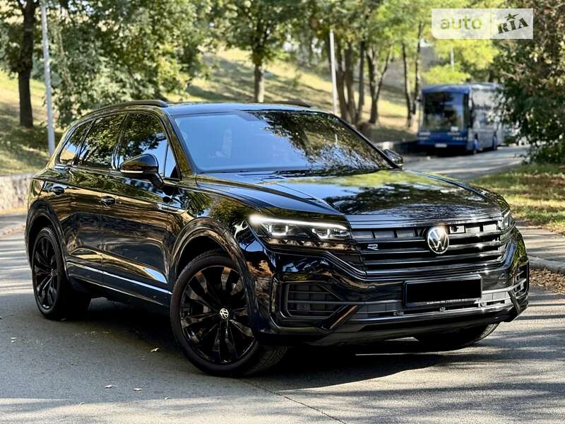 Внедорожник / Кроссовер Volkswagen Touareg 2023 в Киеве