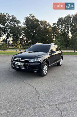 Внедорожник / Кроссовер Volkswagen Touareg 2010 в Краматорске