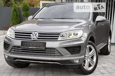 Позашляховик / Кросовер Volkswagen Touareg 2015 в Дрогобичі