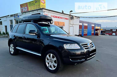 Внедорожник / Кроссовер Volkswagen Touareg 2003 в Харькове