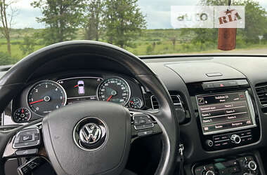 Внедорожник / Кроссовер Volkswagen Touareg 2012 в Подольске