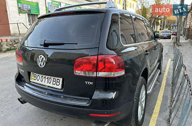 Внедорожник / Кроссовер Volkswagen Touareg 2006 в 