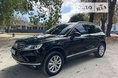 Позашляховик / Кросовер Volkswagen Touareg 2017 в Білій Церкві