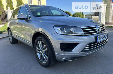 Позашляховик / Кросовер Volkswagen Touareg 2015 в Вінниці