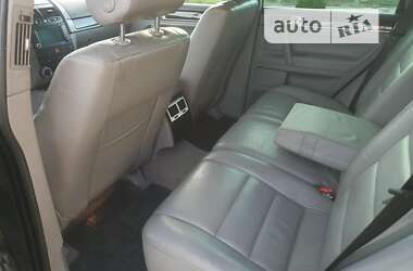 Позашляховик / Кросовер Volkswagen Touareg 2005 в 