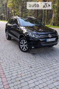 Позашляховик / Кросовер Volkswagen Touareg 2013 в Львові