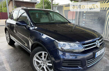 Позашляховик / Кросовер Volkswagen Touareg 2012 в Ірпені