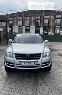 Позашляховик / Кросовер Volkswagen Touareg 2006 в Хмельницькому