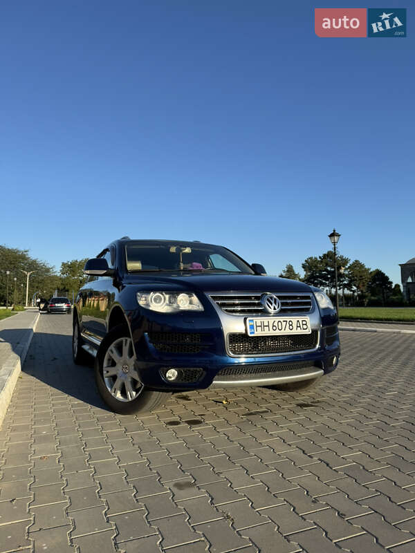Позашляховик / Кросовер Volkswagen Touareg 2007 в Ізмаїлі