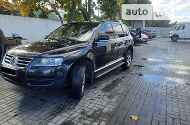 Позашляховик / Кросовер Volkswagen Touareg 2006 в Рівному