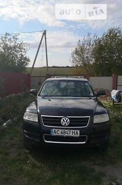 Внедорожник / Кроссовер Volkswagen Touareg 2005 в Луцке