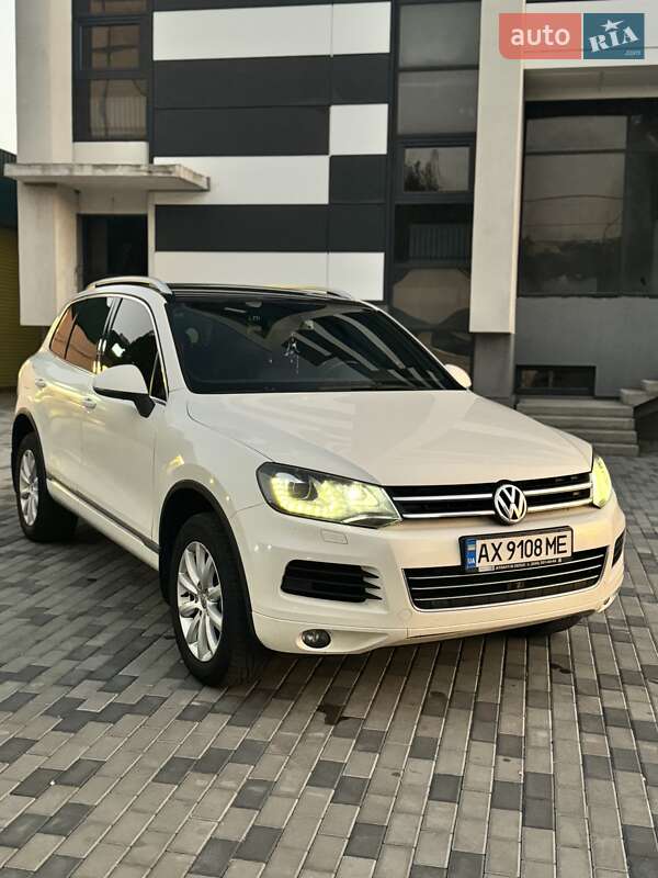 Внедорожник / Кроссовер Volkswagen Touareg 2011 в Киеве фото 11 Внедорожник / Кроссовер Volkswagen Touareg 2011 в Киеве