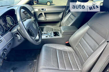 Внедорожник / Кроссовер Volkswagen Touareg 2008 в Днепре