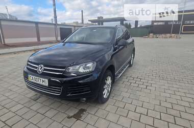 Позашляховик / Кросовер Volkswagen Touareg 2011 в Черкасах