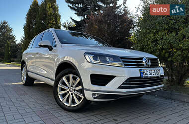 Позашляховик / Кросовер Volkswagen Touareg 2015 в Тернополі