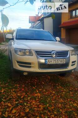 Позашляховик / Кросовер Volkswagen Touareg 2009 в Луцьку