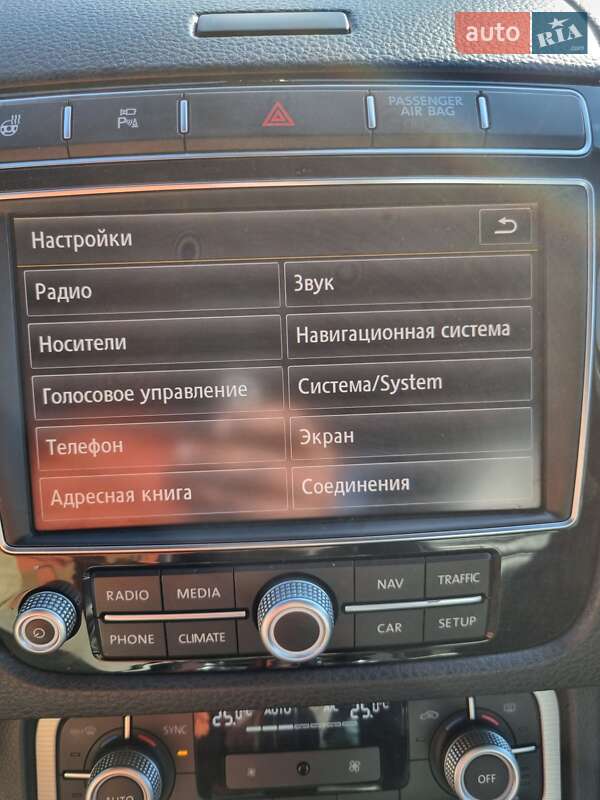 Внедорожник / Кроссовер Volkswagen Touareg 2015 в Белгороде-Днестровском