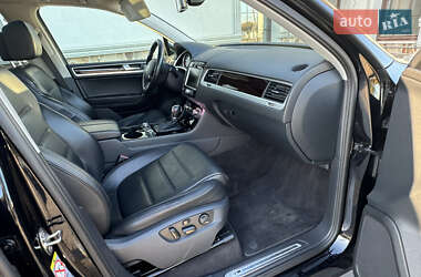 Внедорожник / Кроссовер Volkswagen Touareg 2013 в Коломые