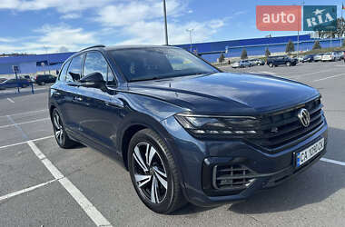 Внедорожник / Кроссовер Volkswagen Touareg 2022 в Черкассах