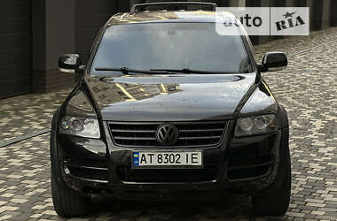 Позашляховик / Кросовер Volkswagen Touareg 2004 в Івано-Франківську