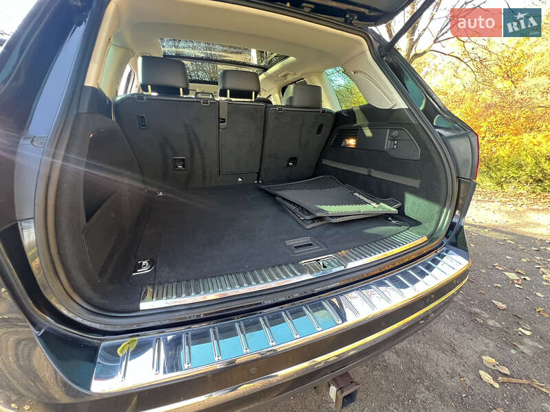 Внедорожник / Кроссовер Volkswagen Touareg 2015 в Хмельницком фото 50 Внедорожник / Кроссовер Volkswagen Touareg 2015 в Хмельницком