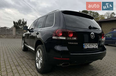 Внедорожник / Кроссовер Volkswagen Touareg 2007 в Зборове