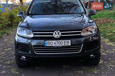 Позашляховик / Кросовер Volkswagen Touareg 2013 в Чернівцях