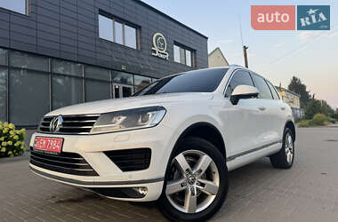 Внедорожник / Кроссовер Volkswagen Touareg 2015 в Белой Церкви