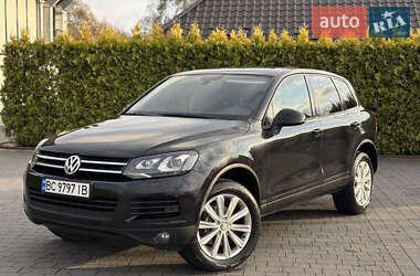 Внедорожник / Кроссовер Volkswagen Touareg 2010 в Стрые