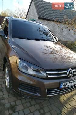 Внедорожник / Кроссовер Volkswagen Touareg 2011 в Днепре