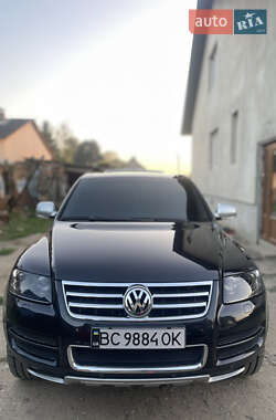 Позашляховик / Кросовер Volkswagen Touareg 2006 в Самборі