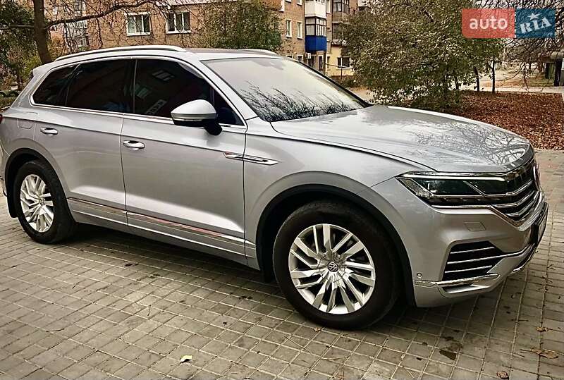 Внедорожник / Кроссовер Volkswagen Touareg 2019 в Знаменке фото Внедорожник / Кроссовер Volkswagen Touareg 2019 в Знаменке